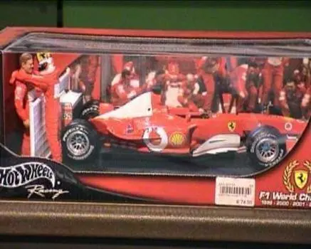 Hot Wheel Racing Ferrari Title Victory Schumacher MT3764G Полный продукт 1/18 F2003-GA Constructors M.