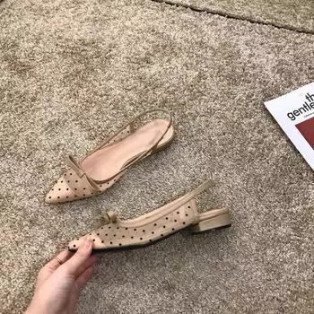 Houkong fairy wind ниша baotou новые женские туфли на низком каблуке французского лета одинарные туфли мода 2024 эластичные сандалии 35 чёрный