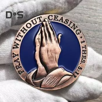 Христианская молитвенная монета Молитесь непрестанно Священное Писание Сопутствующая монета Металлическая монета Молящиеся руки со стихом к Фессалоникийцам Подарок для христианина 1pc красный/бронзовый