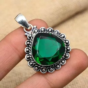 Хромированный диопсидовый драгоценный камень ручной работы из стерлингового серебра 925 пробы для ювелирных изделий для женщин 1.65 Inches зелёный