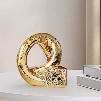 Художественная скульптура из узлов для домашнего декора - шикарный акцентный элемент жилого пространства золотой