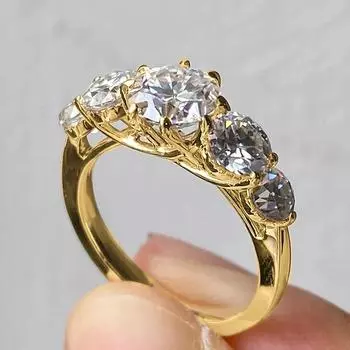 Huitan Новые Модные Золотистые Кольца Обещания для Помолвки для Женщин Изысканные Очаровательные Аксессуары для Пальцев Ювелирные Изделия для Повседневной Носки Подарки 6