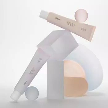 Huxley Tone Up Sun Essence Stay Sun Safe 70 мл SPF50+ PA++ 2 цвета 1. Zellige Lavender