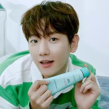 [Hwajal Ink Cream/Baekhyun PICK] Успокаивающий крем Bring Green Tea Tree Cica Plus 100 мл, корейская косметика Tea Tree Cica Soothing Cream 100mL