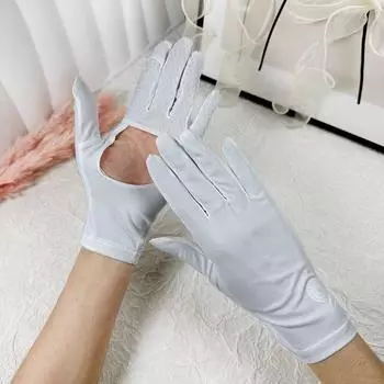 Ice Silk Sun Protection Gloves Women Open Palm Hollow Summer UV Protection Outdoor Sports Riding Driving Non-Slip Touch Screen Round logo Cut Out Palm sunscreen White All yards