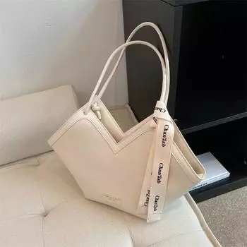 IELGY Модная женская сумка через плечо большой вместимости в форме сердца на шнурке белый