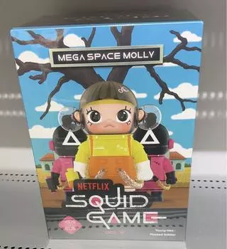 Игра «Кальмар» POP MART МЕГА КОЛЛЕКЦИЯ ПРОСТРАНСТВО МОЛЛИ 400% + 100%