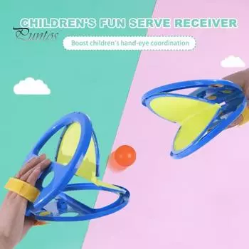 Игра в карманный ловец с ракеткой и 2 мячами. Игра в бросание и ловлю мяча. Веселье на свежем воздухе. Игра в бросание и ловлю мяча для пляжа и бассейна. розовый