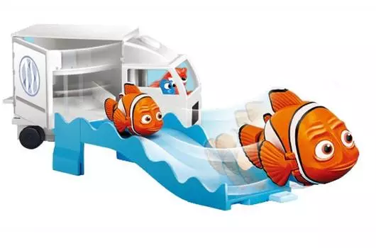 Игровой набор «В поисках Дори» с рыбками Патапата