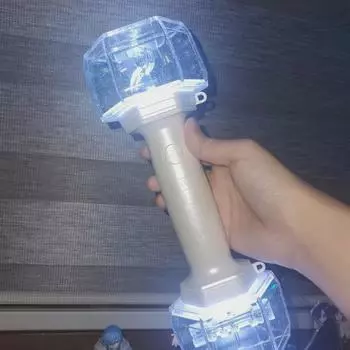 Игровые палочки для поддержки на продажу