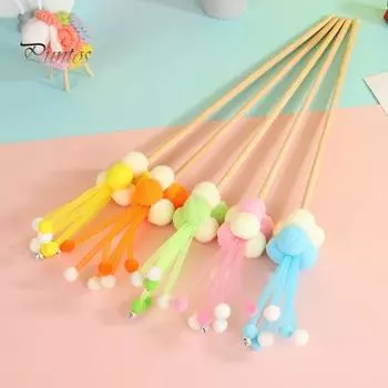 Игрушка-дразнилка для кошек Интерактивная игрушка-палочка для кошек с плюшевым шариком Забавный колокольчик со звуком Эластичная сетка Устойчивая к укусам Дразнящая палочка для кошек с натуральным бревенчатым шестом Котята зелёный