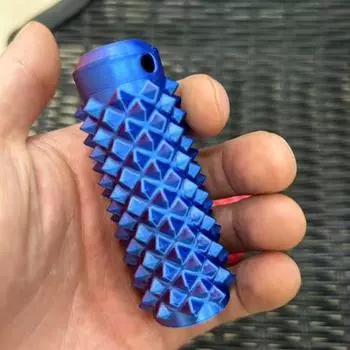 Игрушка-фиджет Spiky Roller с цепочкой из бусин, снятие тревожности, стресса, концентрация внимания, неровная массажная палочка, сенсорный ролик, брелок-подвеска 1pc