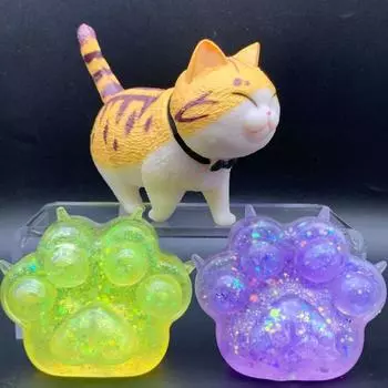 Игрушка-лапка для кошек TPR Love Shape, игрушка-коготь для кошек, быстро восстанавливающая игрушка-лапка для кошек, мяч для детей random 1pc