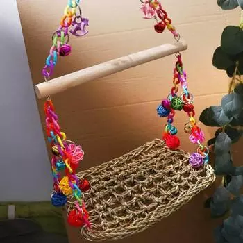 Игрушки, бродящие по лесу, как правило, помогают развеять скуку во время восхождения.