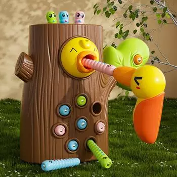 Игрушки для детей 2-4 лет; Игрушки Монтессори, Игрушки для развития мелкой моторики у малышей в возрасте от 2 до 4 лет, Магнитная игрушка «Червяк-дятел» для кормления птиц бежевый