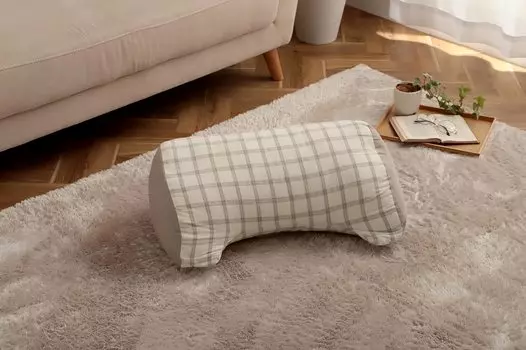 Ikehiko Cushion Organic Cotton Deformed Emily Leaning Beige 60 x 35 x 25 cm Hand Wash Indian Cotton Check Made in Japan All Year Round Approx.
