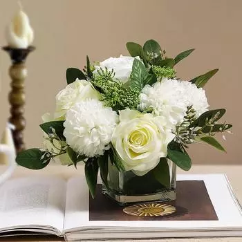 Имитация цветочного света, роскошный высококачественный искусственный цветок, имитация зеленого растения в горшке, бизнес-украшение, стол, отель, сцена, макет