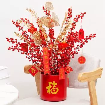 Имитация красных фруктов, рождественских весенних праздничных украшений, обнимающее ведро, золотистый лист эвкалипта, декоративное имитационное растение