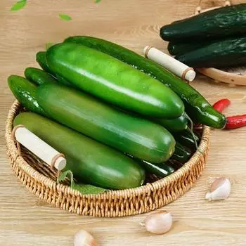 Имитация пузыря Длинный огурец Модель Настольный дисплей Украшение дома Реквизит для фотографий Пластиковые овощи Поделки 1pc