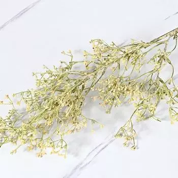 Имитация серо-зеленых мелких ягод североамериканского падуба горного возврата фруктов осенних мелких фруктов для украшения дома зелёный