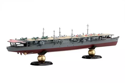 Imperial Navy Series Japanese Navy Aircraft Carrier Shoho 1949 Full Hull Model Plastic Model 1/700 No.38