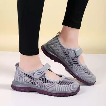In summer, the elderly walking shoes light soft sole mother shoes women s high elastic flying woven elderly shoes are in stock 35