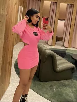 In Woman осеннее и зимнее модное узкое платье с длинными рукавами и принтом L розовый