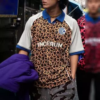 INCERUN Мужские топы с V-образным вырезом и лацканами, короткие рукава, повседневные футболки с леопардовым принтом S чёрный