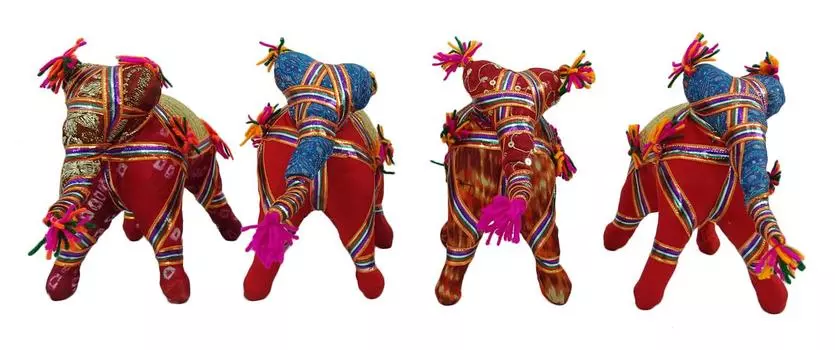 Индийский чучело слона ручной работы Раджастхан ремесло декор стола этнический художественный подарок 4 X 4.7 X 2 Inches разноцветный