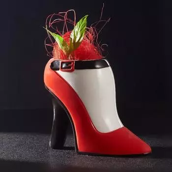 Индивидуальная красная кружка для коктейля на высоком каблуке, простая барная ресторанная творческая ручная работа, женская кружка для питья, сексуальная женская керамическая кружка Tiki 490ml