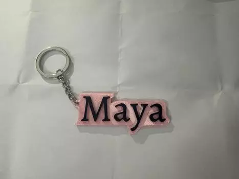 Индивидуальный подарочный брелок для ключей с 3D-печатными шрифтами розовый