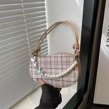 Индивидуальный тренд простая сумка через плечо подмышкой 2024 новый нишевый дизайн модная легкая роскошная ретро красивая маленькая квадратная сумка чёрный