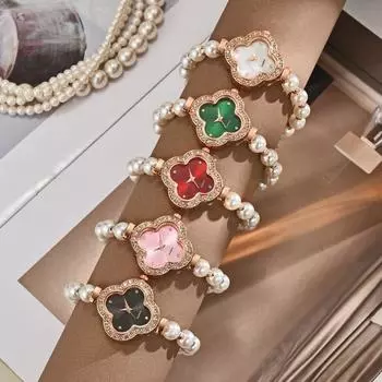 Инкрустированный бриллиантами клевер, элегантное украшение циферблата, выдвижной браслет из жемчуга, кварцевые часы, лучший подарок для девушек розовый