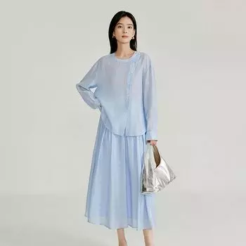 Inman French Diagonal Stylish Niche Style round Neck Slit Shirt Outfit 2025 Spring Women s Clothes New Shirt Blue S