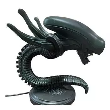 Инопланетяне Подставка для свечи Украшение Питание от USB Лампа для украшения инопланетянами Дом Спальня Рабочий стол Подставка для лампы в виде инопланетного существа Статуэтка из смолы Скульптура чёрный