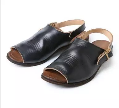 Иностранные европейские и американские мужские повседневные сандалии летние пляжные с открытым носком и пряжкой черного цвета большого размера 38 чёрный