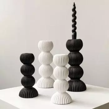 ins black and white ceramic candle holder ornaments medieval style candle holder home living room desktop soft decoration ornaments HP442-1W White Small Candlestick