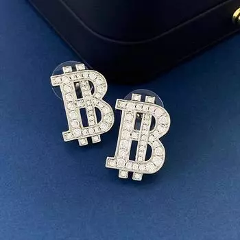 Ins Fashion Ear Jewelry Light Luxury Full Diamond English Letter B Celebrity Style Stud Ears серебряный