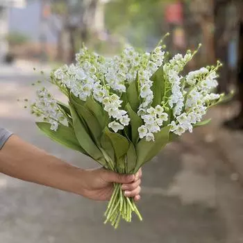Ins Искусственный цветок Имитация ландыша длинная ветка fleurs artificielles Праздничный фон Домашнее украшение стола для вечеринки