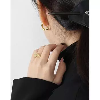 ins new niche design sense minimalist versatile geometric square titanium steel vacuum plating 18K gold earrings women