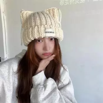 Ins Niche Designer Толстые нитки кошачьи ушки вязаные шапки осень и зима корейская версия ретро наклейки повседневные теплые женские шапки 56-58cm белый