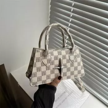 ins нишевая простая сумка 2024 года лето новая текстурированная сумка подмышкой иностранный стиль универсальная сумка через плечо чёрный