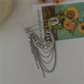 Ins Стиль Ретро Жемчужная Бахрома Булавка Украшения Личность Темперамент Япония И Корея Мода Осень И Зима Новое Пальто Брошь Прилив