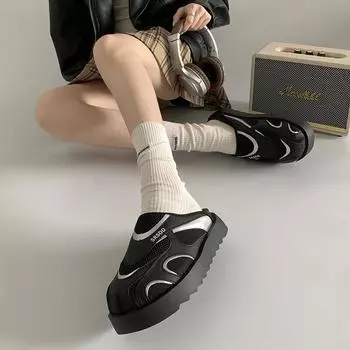 ins style модные черные тапочки с толстым дном, женская летняя одежда 2025 года, новые интернет-знаменитости, супер-огонь, усиливающие классные тапочки 35 чёрный