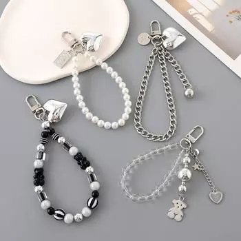 Ins Style Pearl Heart Key Chain Бусины Bear Chain Телефон Подвеска Чехол для наушников Charm Ремешок на запястье Сумка Декор Автомобильный брелок