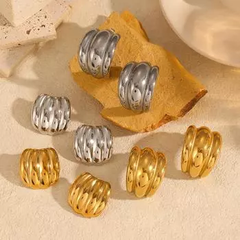 ins титановые стальные геометрические серьги-гвоздики женская мода темперамент 18-каратное золото нержавеющая сталь глянцевые серьги простые и продвинутые чувства 18K gold