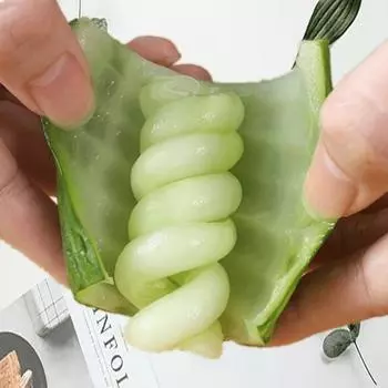 Инструмент для нарезки спиральным ножом овощей, ручная нарезка картофеля, моркови, огурцов, салата, спирально-шнековая овощерезка. красный