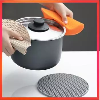 Insulated silicone mat round non-slip heat-resistant anti-scald microwave oven mat thickened pot mat kitchen supplies 18cm чёрный