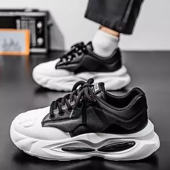 Internet celebrity popular men s shoes spring and autumn thick soles new versatile sports leisure running heightening teenager leather dad shoes 39