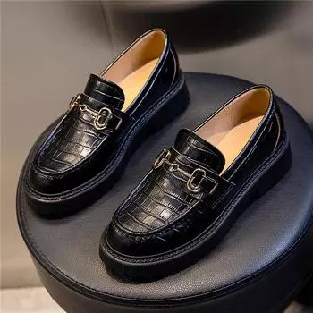 Internet celebrity shoes genuine leather women s shoes spring 2025 new thick heel fashion casual single shoes children platform sports small leather s 35